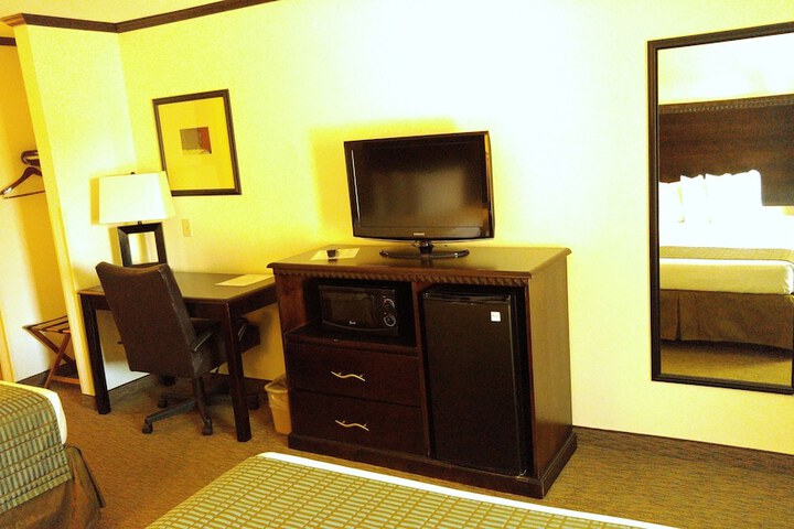 Room 13 of 14