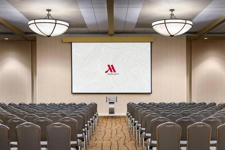 The Lincoln Marriott Cornhusker Hotel