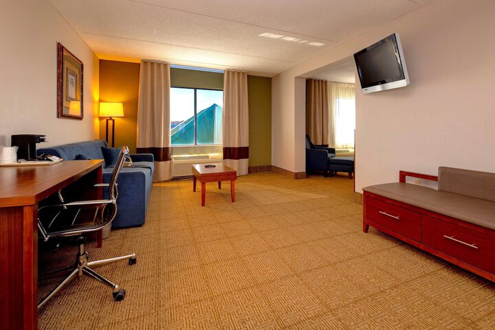 Room 19 of 34