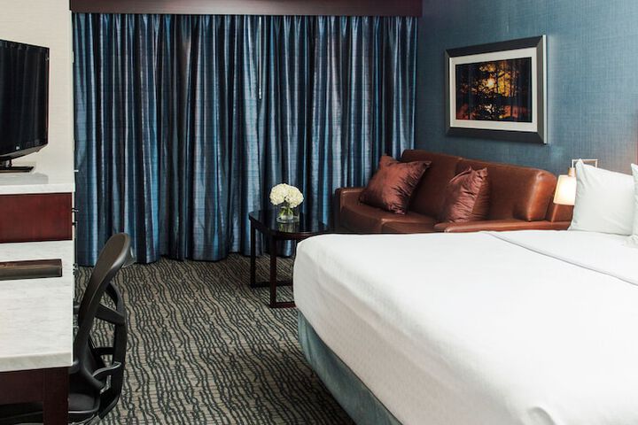 Crowne Plaza Springfield by IHG