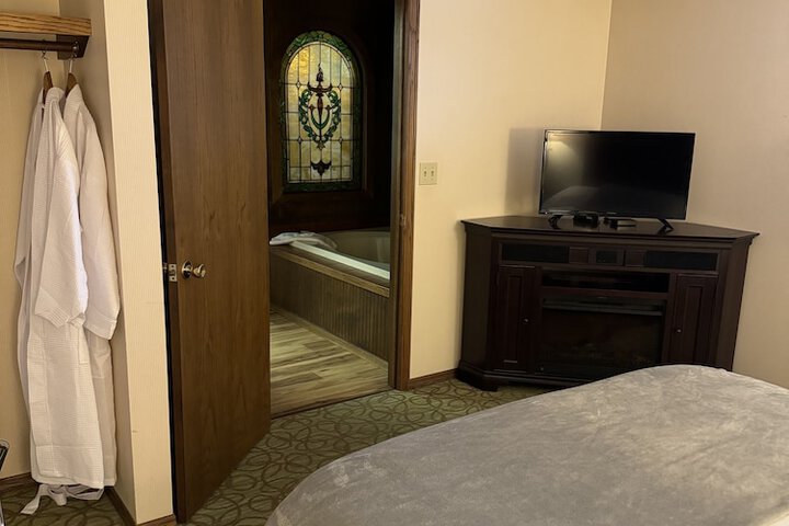 Room 16 of 57