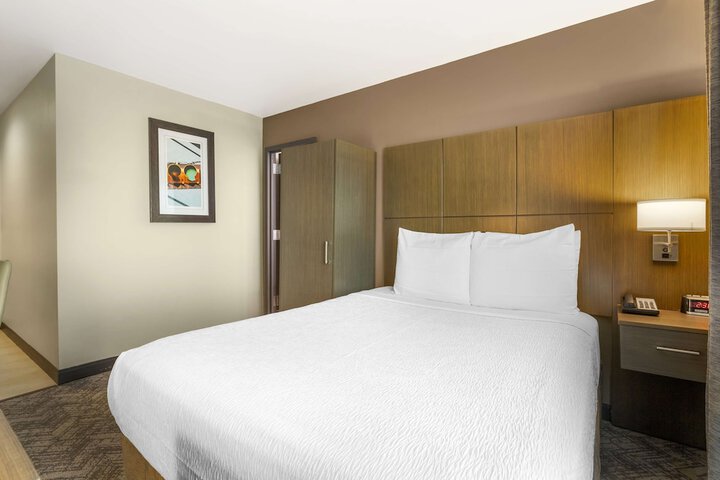 Room 26 of 36