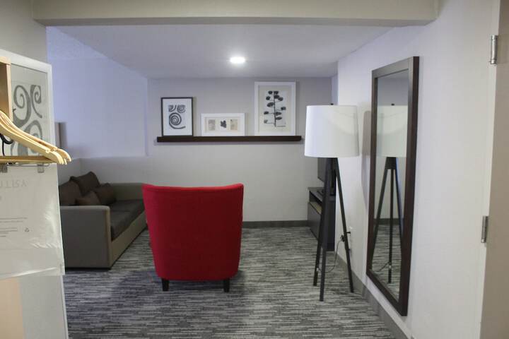 Hotel Interior 11 of 36