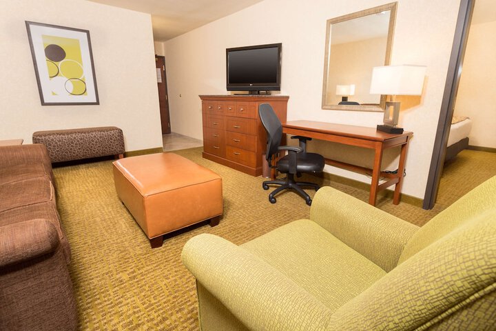 Room 46 of 81