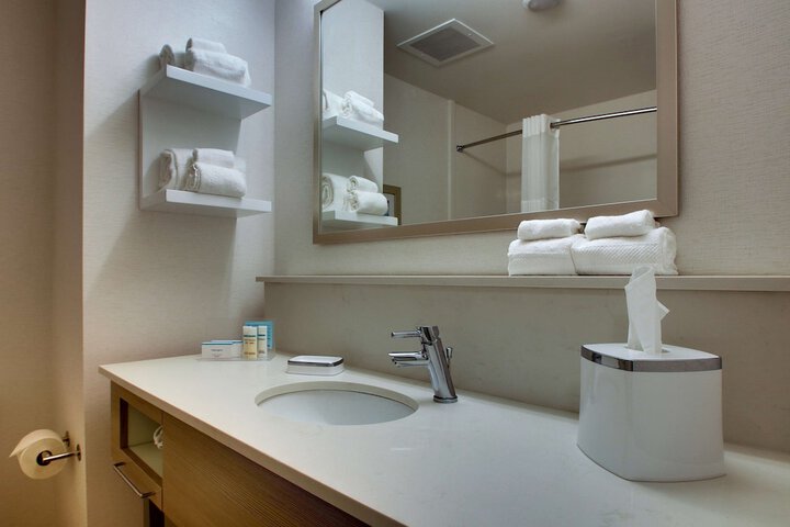 Hampton Inn Sneads Ferry North Topsail Beach