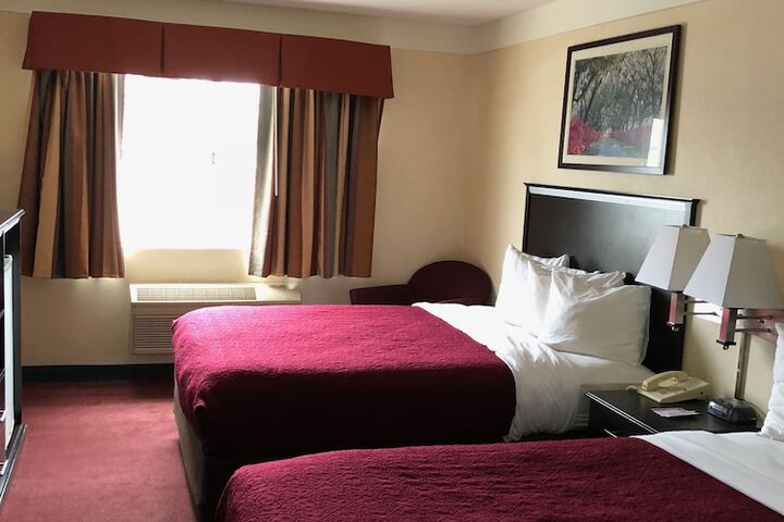 Room 78 of 107