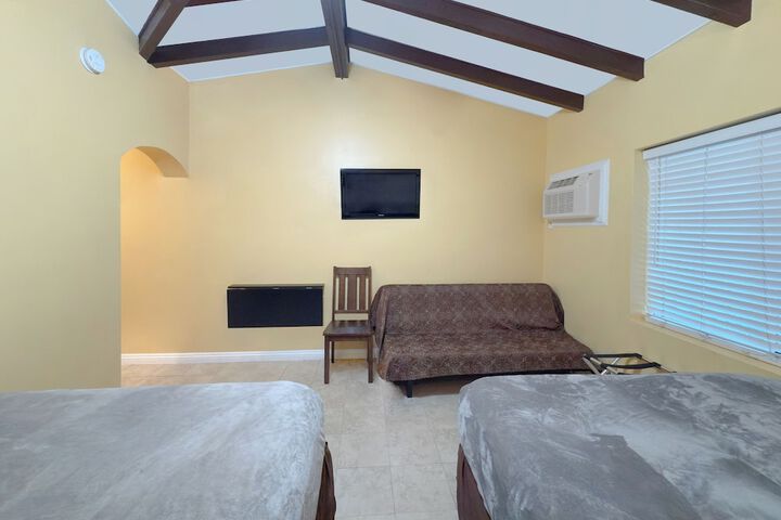 El Patio Inn - Near Universal Studios Hollywood