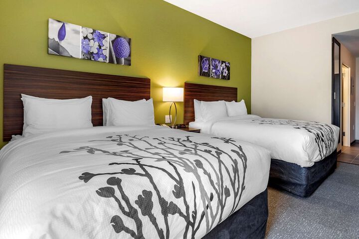 Room 18 of 30