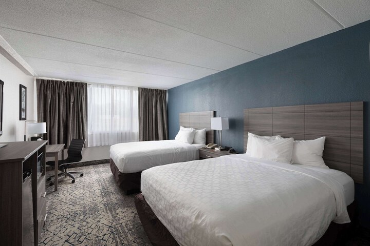 Room 20 of 33