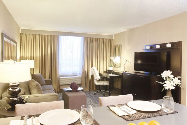 Room 9 of 29