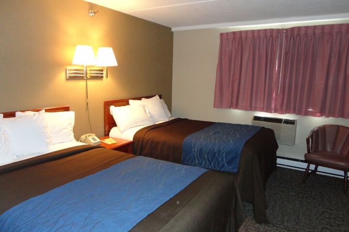 Bangor Inn & Suites