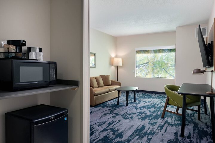 Room 16 of 42