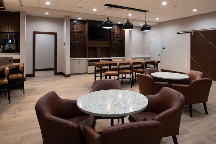Hyatt Place Dallas / Rockwall