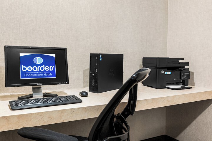 Business Center 80 of 81
