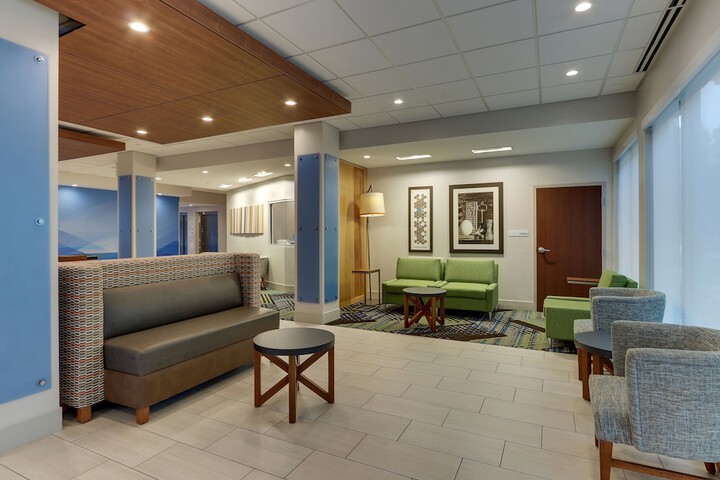 Hotel 16 of 75