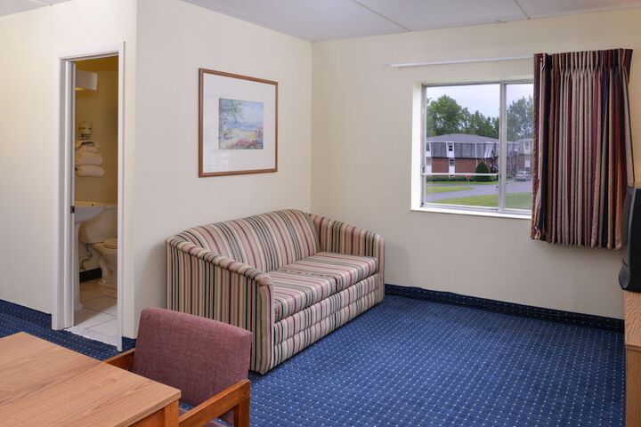 Americas Best Value Inn Geneva