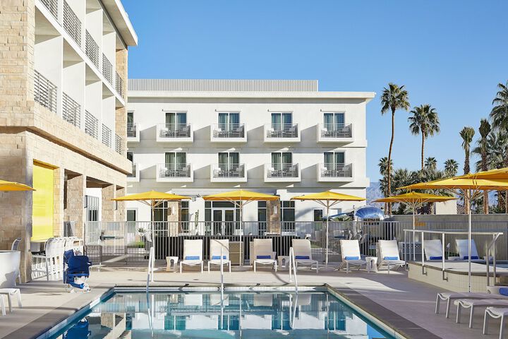 Hotel Paseo Autograph Collection by Marriott
