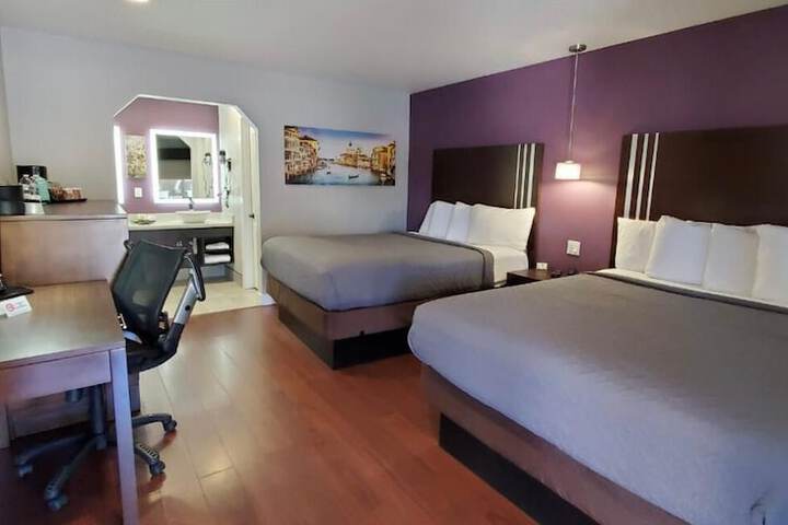 Room 11 of 24