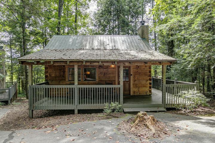 Dancing Bear Lodge