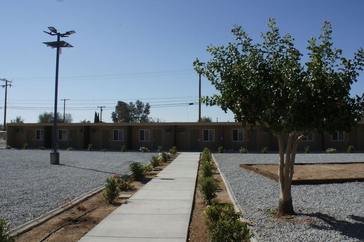Hotel Exterior 25 of 25