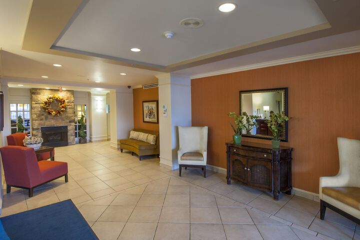Hotel 3 of 35