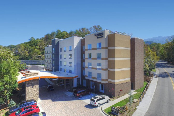 Hotel 2 of 39
