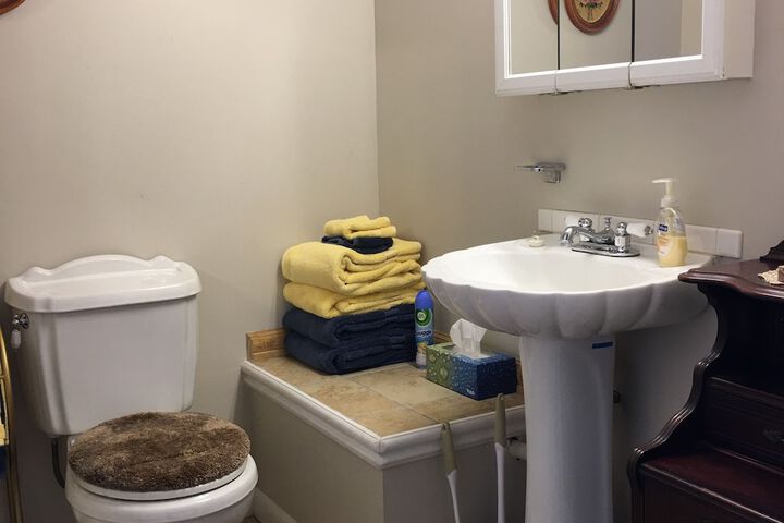 Room 44 of 63