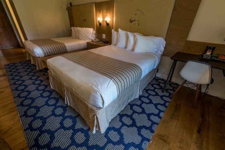 Room 34 of 63
