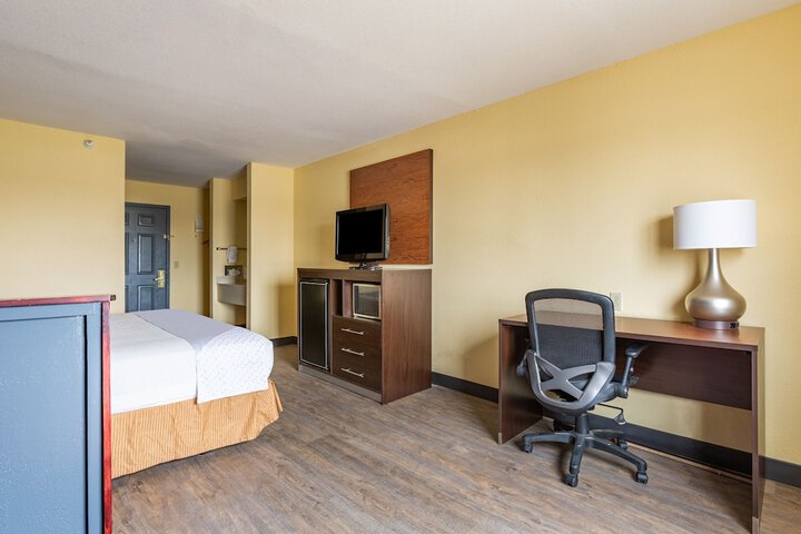 Room 36 of 45
