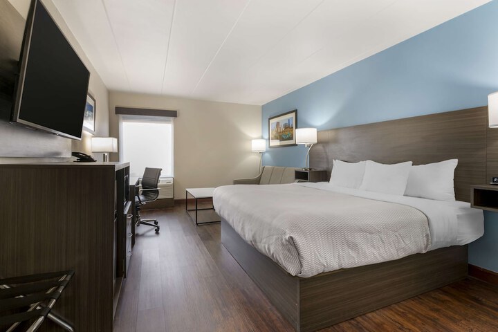 Room 17 of 29