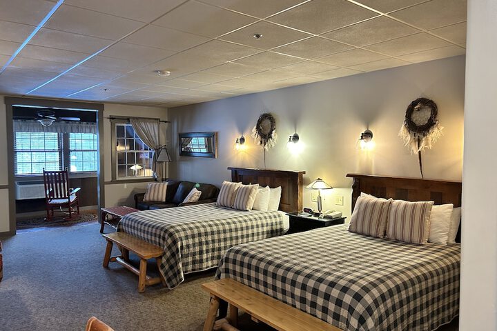 Room 121 of 260
