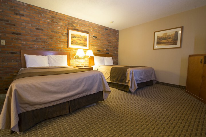 Room 16 of 34