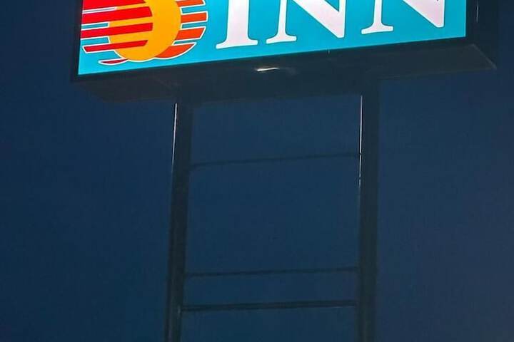 Hotel 2 of 15