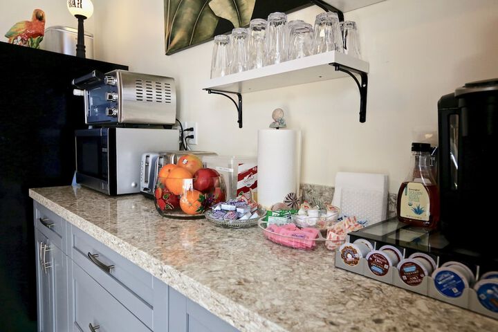 Fantasy Island Inn – Caters to Men
