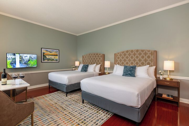 La Tourelle Inn & Spa
