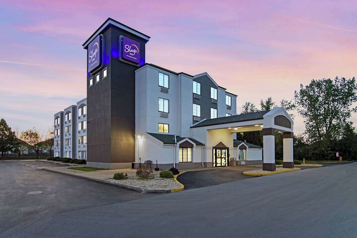 Hotel 5 of 34