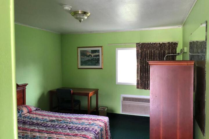 Ranch House Motel