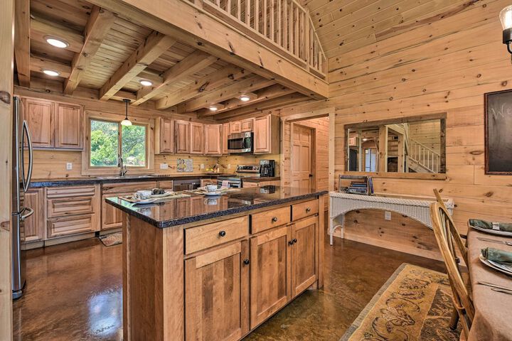 Spacious Pearl Lake Retreat w / Yard & Private Dock