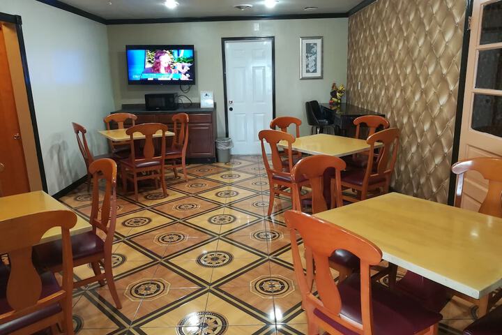 Boston Inn