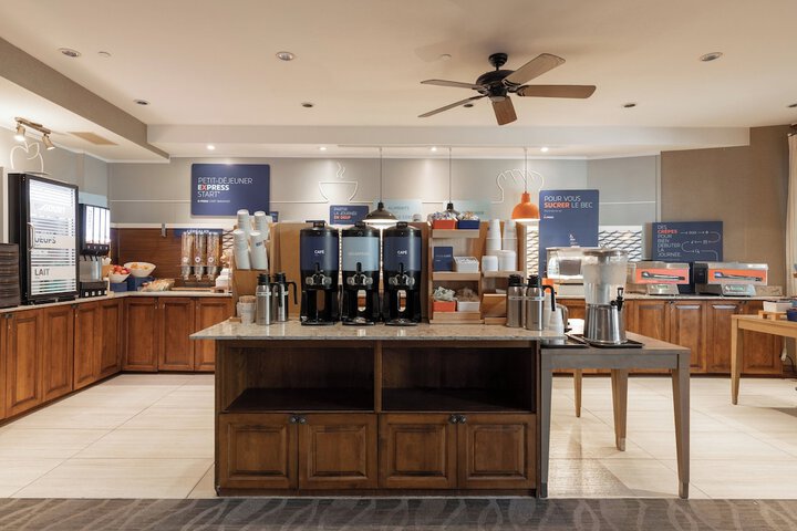Holiday Inn Express and Suites Tremblant by IHG