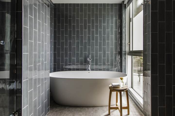 Kimpton Rowan Palm Springs Hotel by IHG