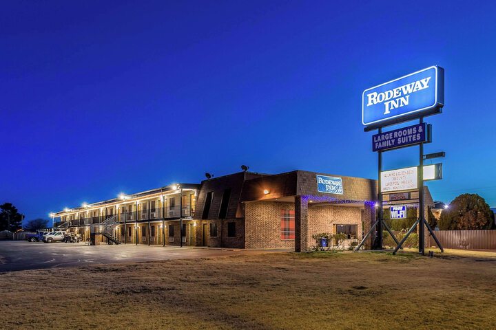 Hotel 2 of 34