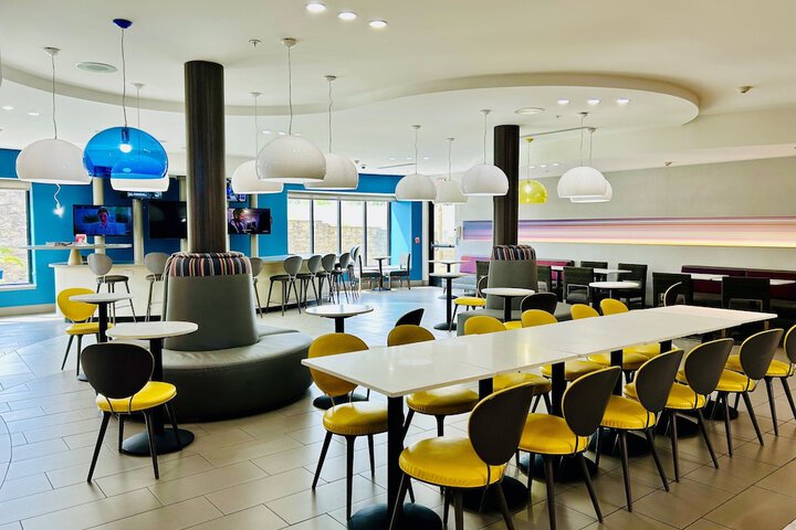 Holiday Inn Express & Suites Shippensburg by IHG