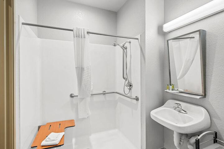 Microtel Inn & Suites by Wyndham Searcy