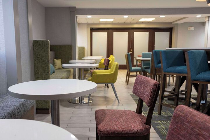 Hampton Inn Kent / Akron Area