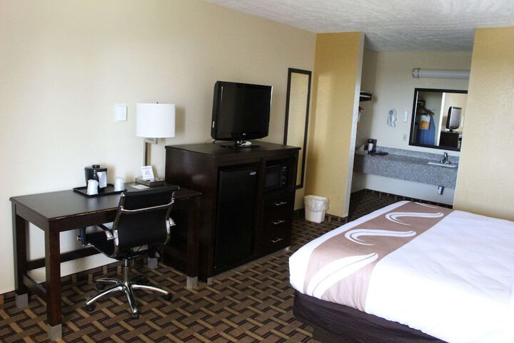 Room 20 of 49