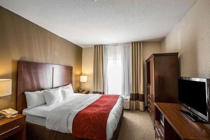 Quality Suites Morristown West