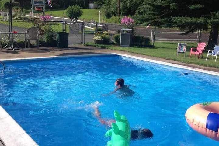 Pool 12 of 65