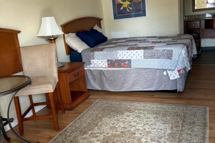 Jasmine Garden Inn - Lake City