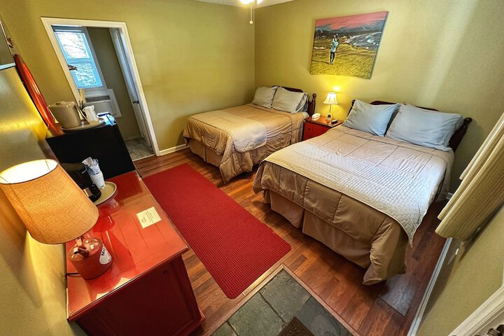 Room 6 of 21
